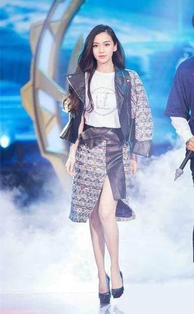 明星超高开叉裙比拼!杨幂、高圆圆最性感,ang