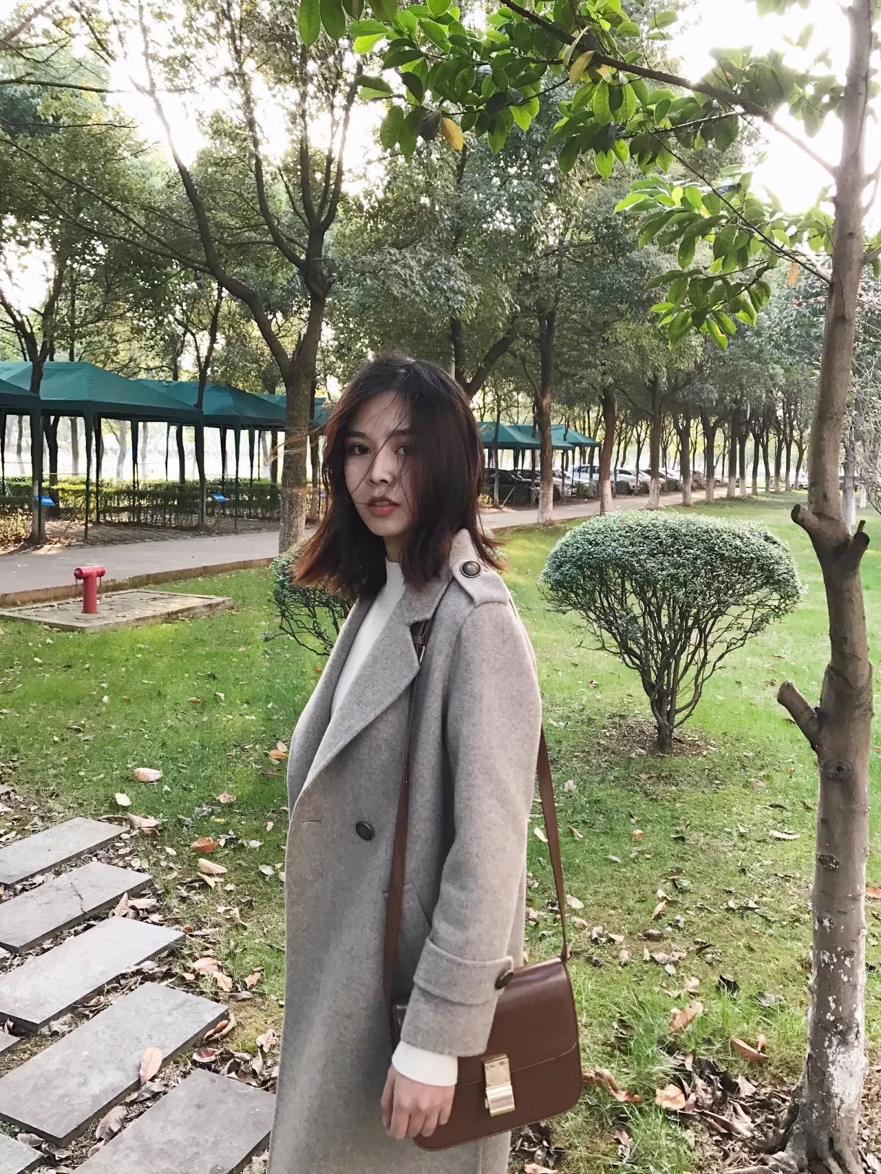 佛系少女从朋友圈消失两年 再发照片惊艳了所