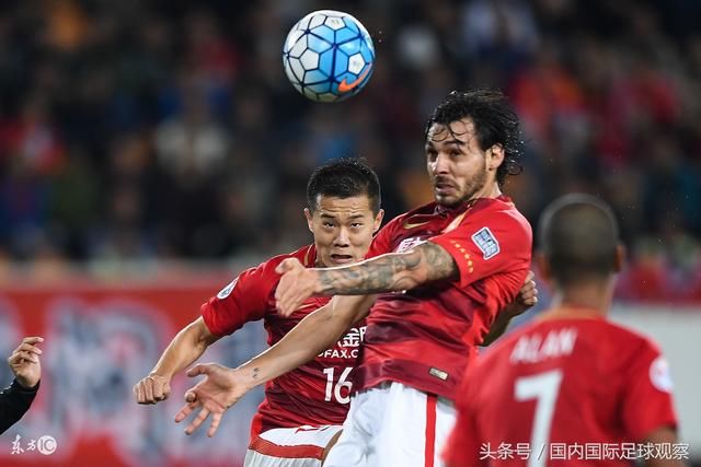 中国足球扬眉吐气!亚足联排名力压日本跻身三