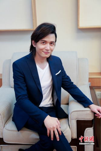 主演雷牧,蒋佳恩,总制片人朱先庆,编剧游非等亮相,雷牧自曝拍戏时摔