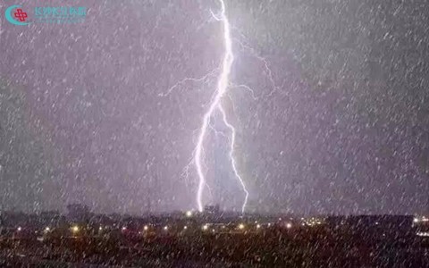 雷打雪!星光龙降临!长沙长江医院特别提醒市