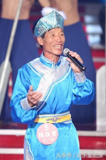 《星光大道》让他一夜成名,巅峰时拒绝豪宅,比