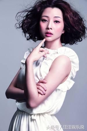 正营级待遇,前夫入狱,二婚嫁大9岁向华强