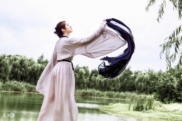 古言《王爷的圣手倾妃》在线阅读全文