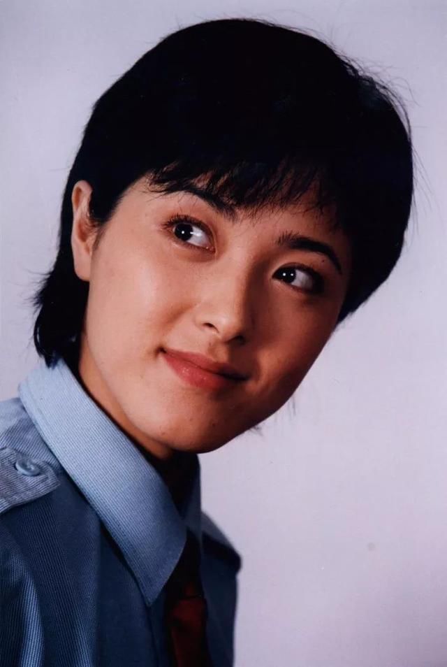 被刘烨前妻的美貌惊到,她是社长同学还是中戏校花