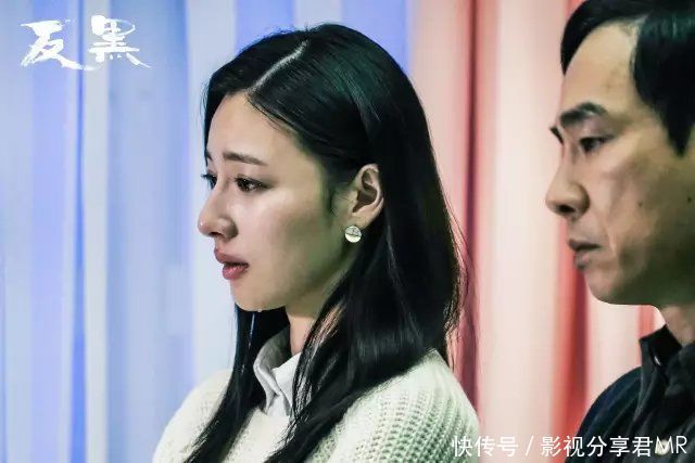 陈雅婷薄纱长裙真大胆!曼妙身材展露无遗,网友