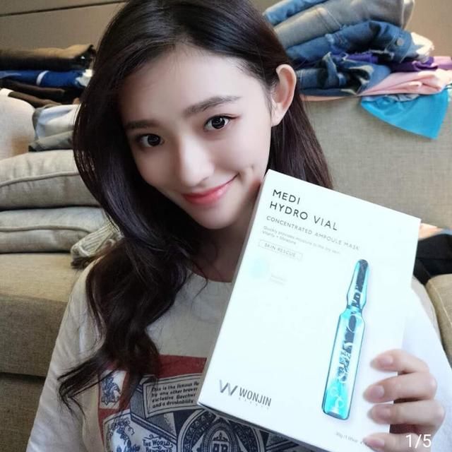 我翻遍了林允的小红书,发现她在用的面膜原来