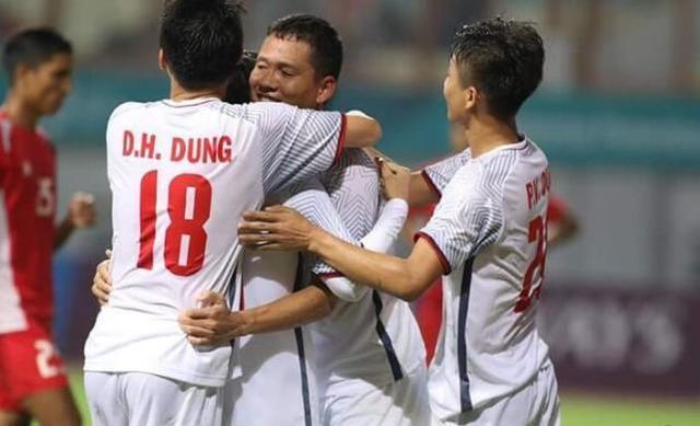 1-0胜日本!越南足球崛起竟靠阿森纳?中国应该