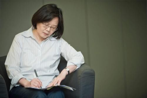 美称不接受大陆武统台湾?专家:你有什么资格提