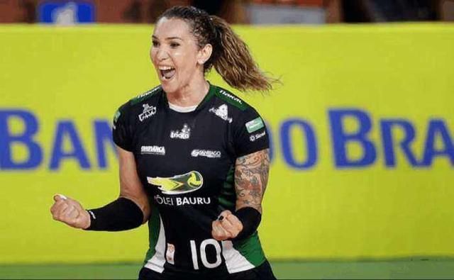 为击败中国队 巴西女排让男队员变性后入队 竟