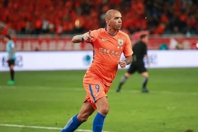 鲁能内部传杜杜要来,塔神与高层因涨薪闹矛盾