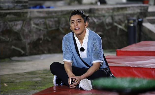 王大陆《极限挑战》与孙红雷师徒同行 张开大嘴吓坏张艺兴