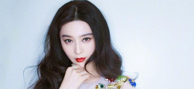 范冰冰背后靠山终于曝光,冯小刚都让三分,崔