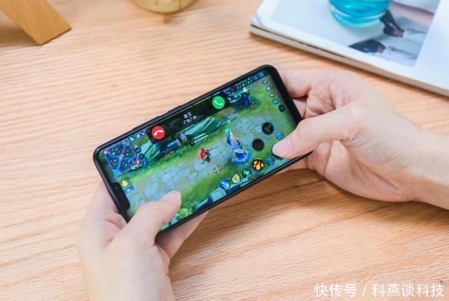 适合送女生五款千元机,全是外观漂亮实力派手