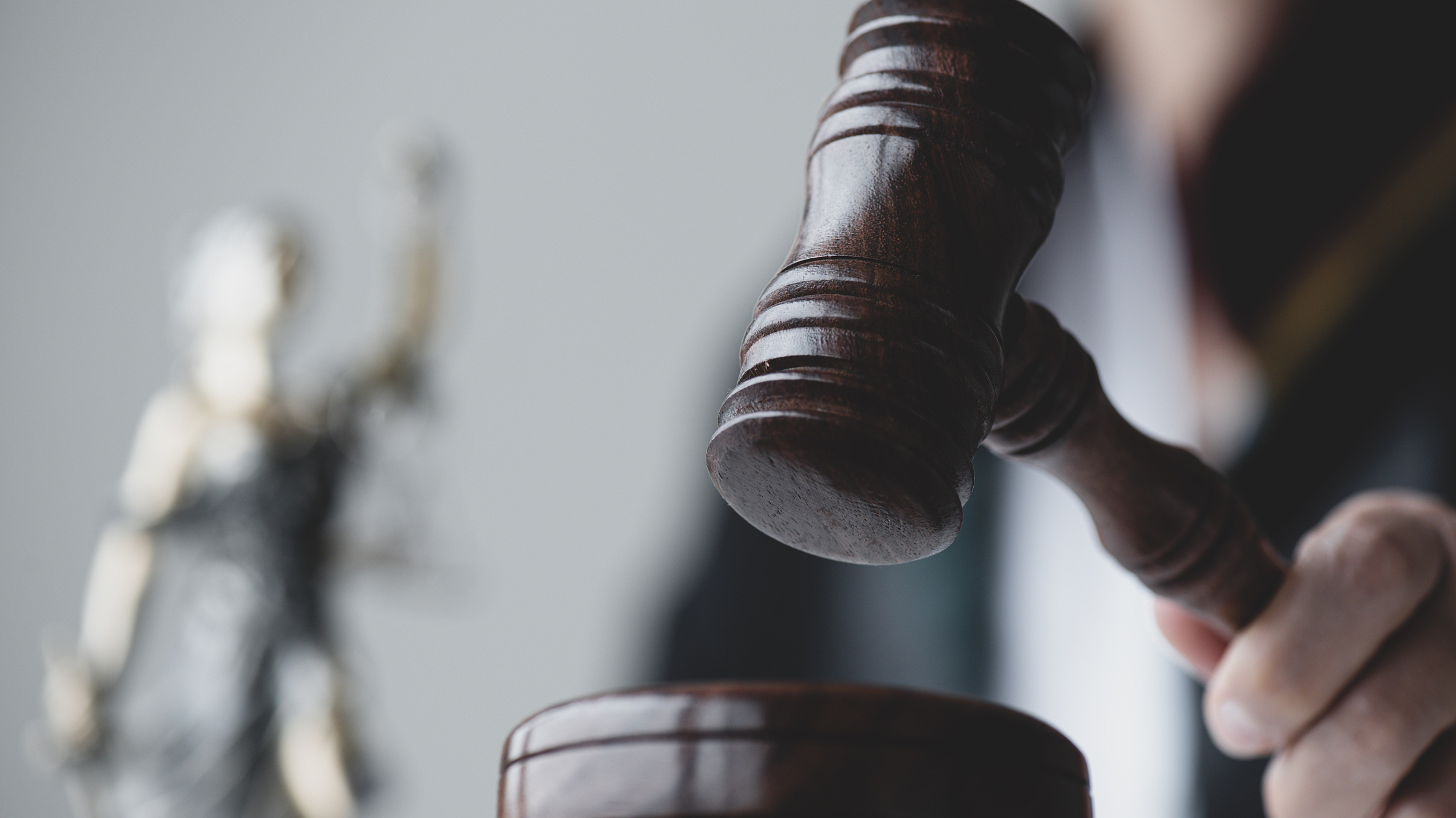 湖南娄底“宝马司机醉驾撞人拖行”案一审宣判 湖南娄底“宝马司机醉驾撞人拖行”案一审宣判