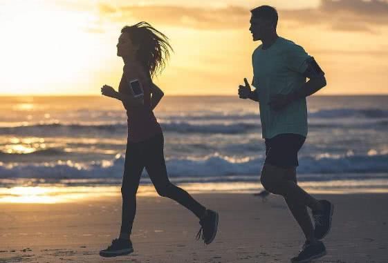 一周跑步几次最好?每次要跑多久?你知道这2个