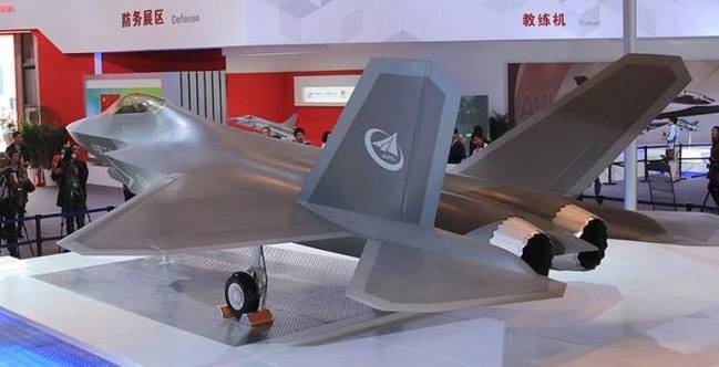 伊朗防长暗示:或从中国采购第五代战斗机歼31