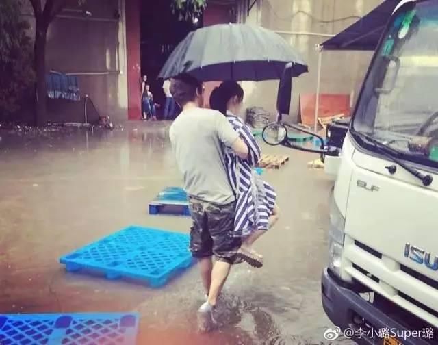 李小璐和贾乃亮不会离婚!丈母娘也澄清:两人恩