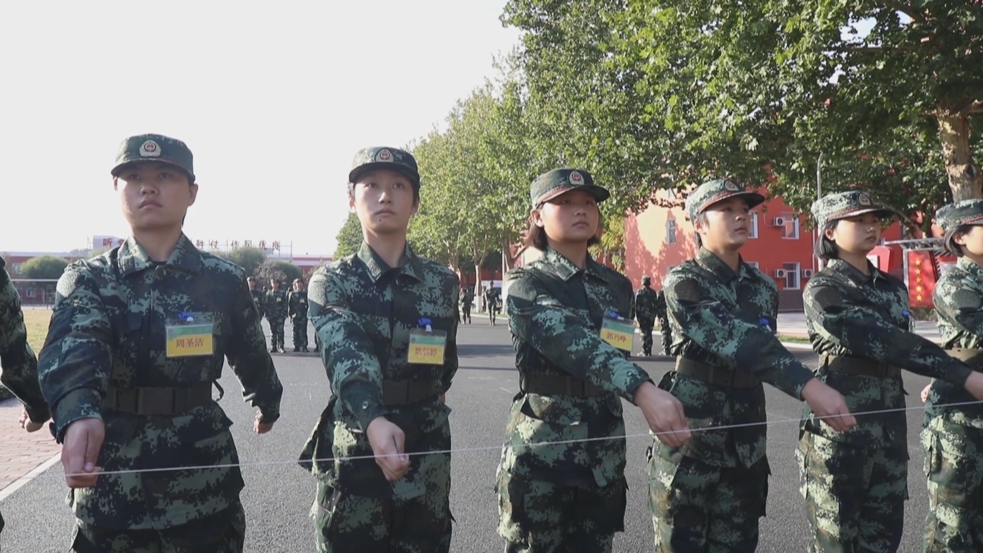 直击武警北京总队“火凤凰”的“蜕变”