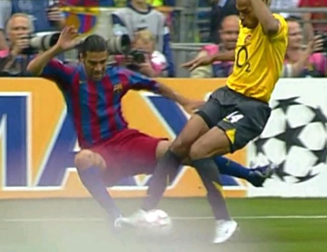 巴萨梦二今何在:一人贩毒被冻结资产,仅剩两人