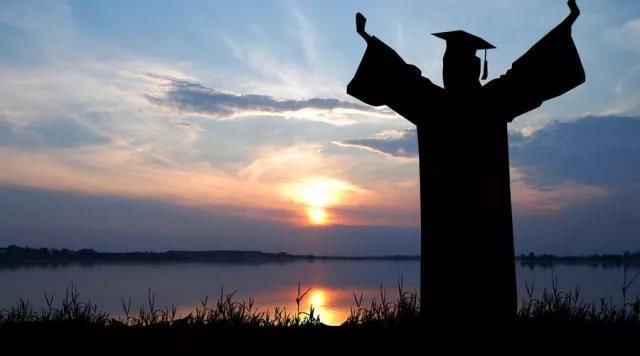 中考哪个分数段复读人数最多,什么孩子适合复