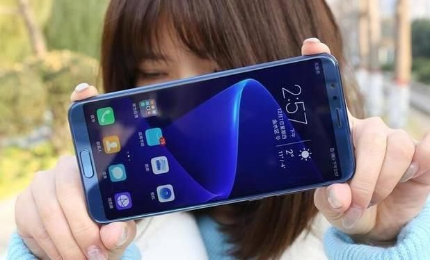 过年前最值得购买的几款手机:苹果,三星,小米,华