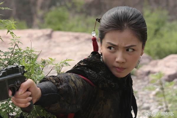 被张作霖处决的东北女匪双枪驼龙,从风尘到绿