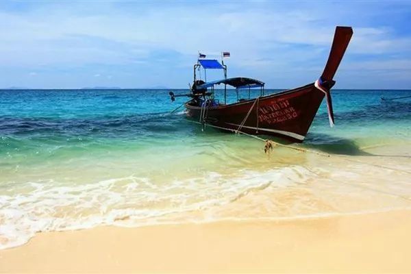 泰国最新十年养老签证出台,申请需要满足哪些