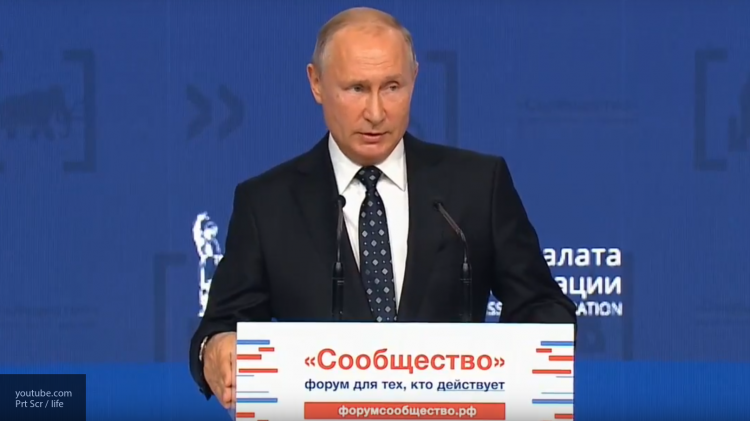 俄民意调查:普京施政满意度高达65%左右 俄民意调查:普京施政满意度高达65%左右