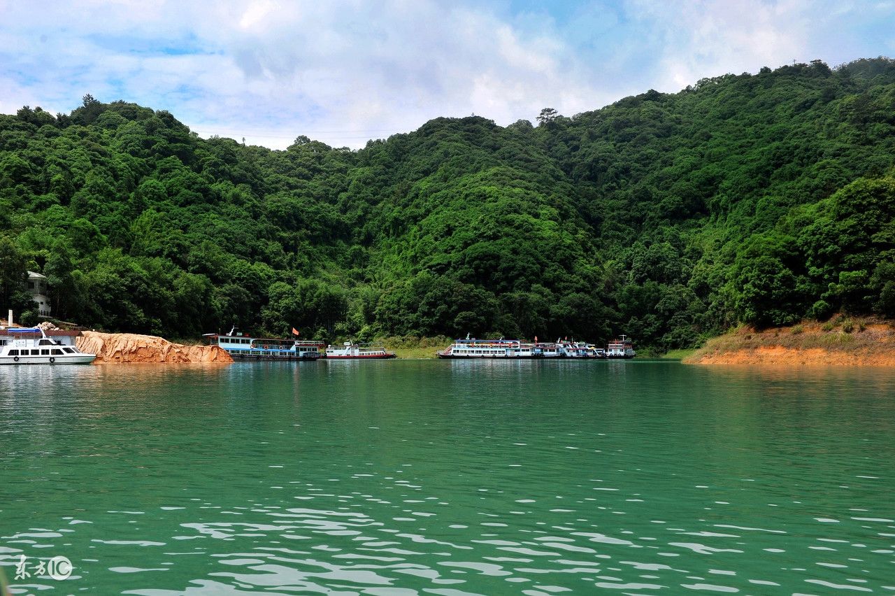 中国地级市最多的一个省份,坐拥两大一线城市