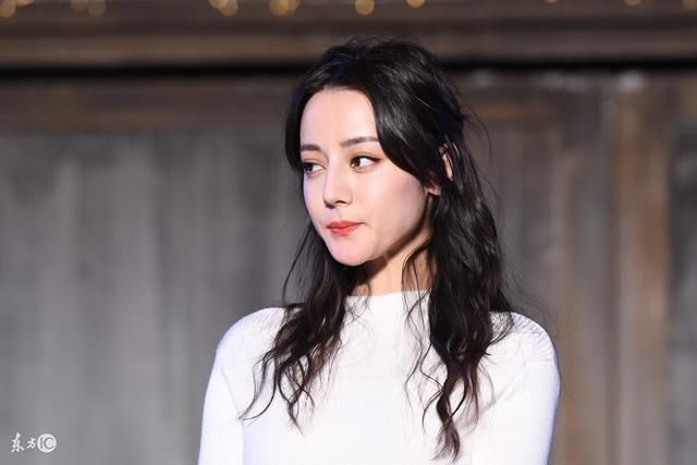 张艺兴无故被吞微博2000多万粉丝,粉丝还被强