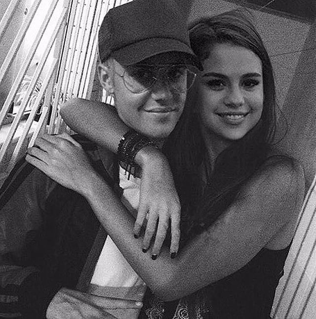 贾斯丁比伯与赛琳娜感情的坎坷之路,丈母娘极