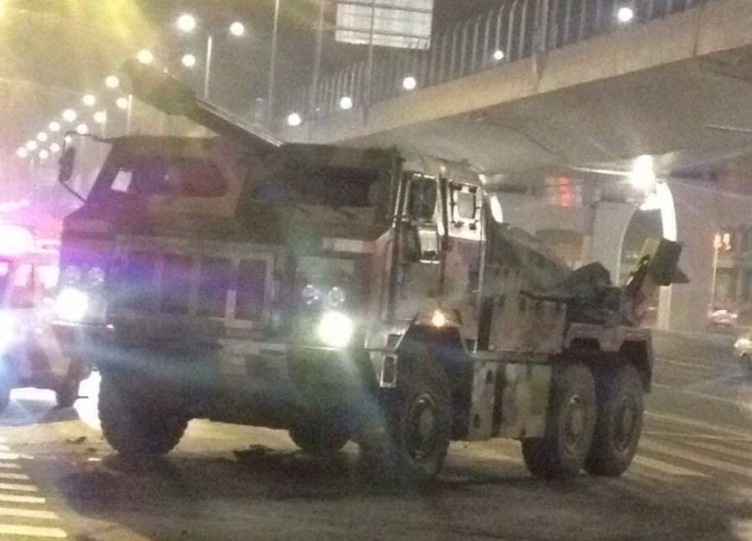 之下，印度媒体近期曝光，该国国产的“丹努什”榴弹炮却3次试射失败，原因竟是炮弹击中了自己的炮口制退器，想必这种低级错误只可能出现在印度吧。