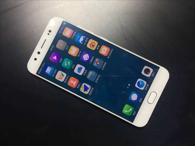 千元机中性能最好的手机是哪一款?没错就是这