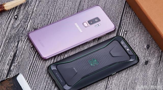 最强游戏手机排行:华为小米8是榜几,小米黑鲨