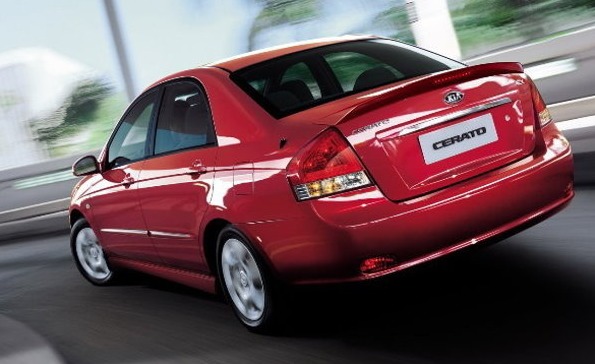 起亚华旗图片及配置 外观大气长轴距动力强悍