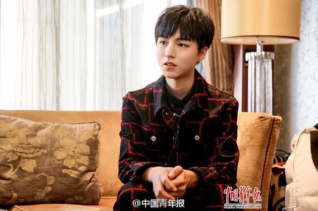 王俊凯行程单曝光：凌晨两点睡觉 抽空备考
