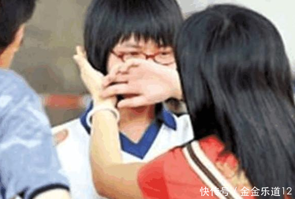 女学生高考730分, 复读后只考300多分,说出真