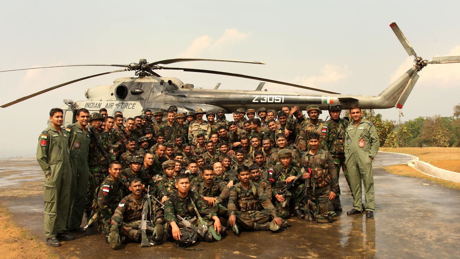 印度重兵再集结中印边境:解放军为何不怕?