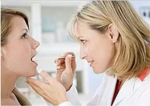 嘴苦口臭是什么原因?分享几个除臭小方法,轻松