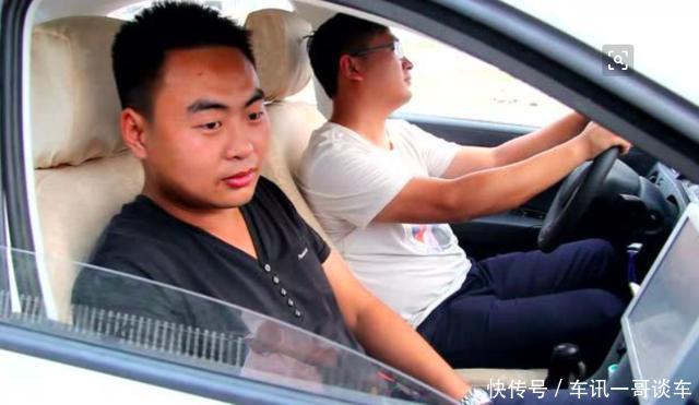 驾校教练月收入能有多少?业内人士大爆料,这些