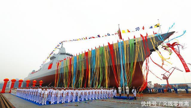 四艘055驱逐舰同时在建,一舰名呼声最高,台湾