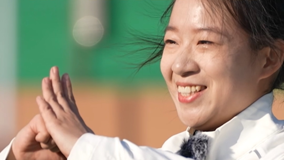 校园武术实战演练 师生对决谁能胜出