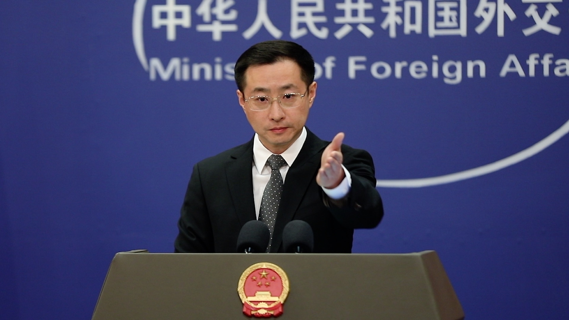 美方呼吁阿根廷终止与中国的本币互换合作外交部:无事生非! 美方呼吁阿根廷终止与中国的本币互换合作外交部:无事生非!