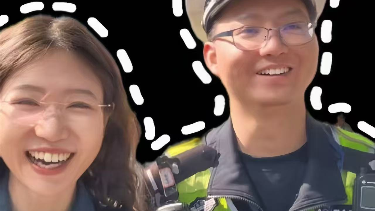 记者小王的百变职业——这是我第一次敢追着交警跑