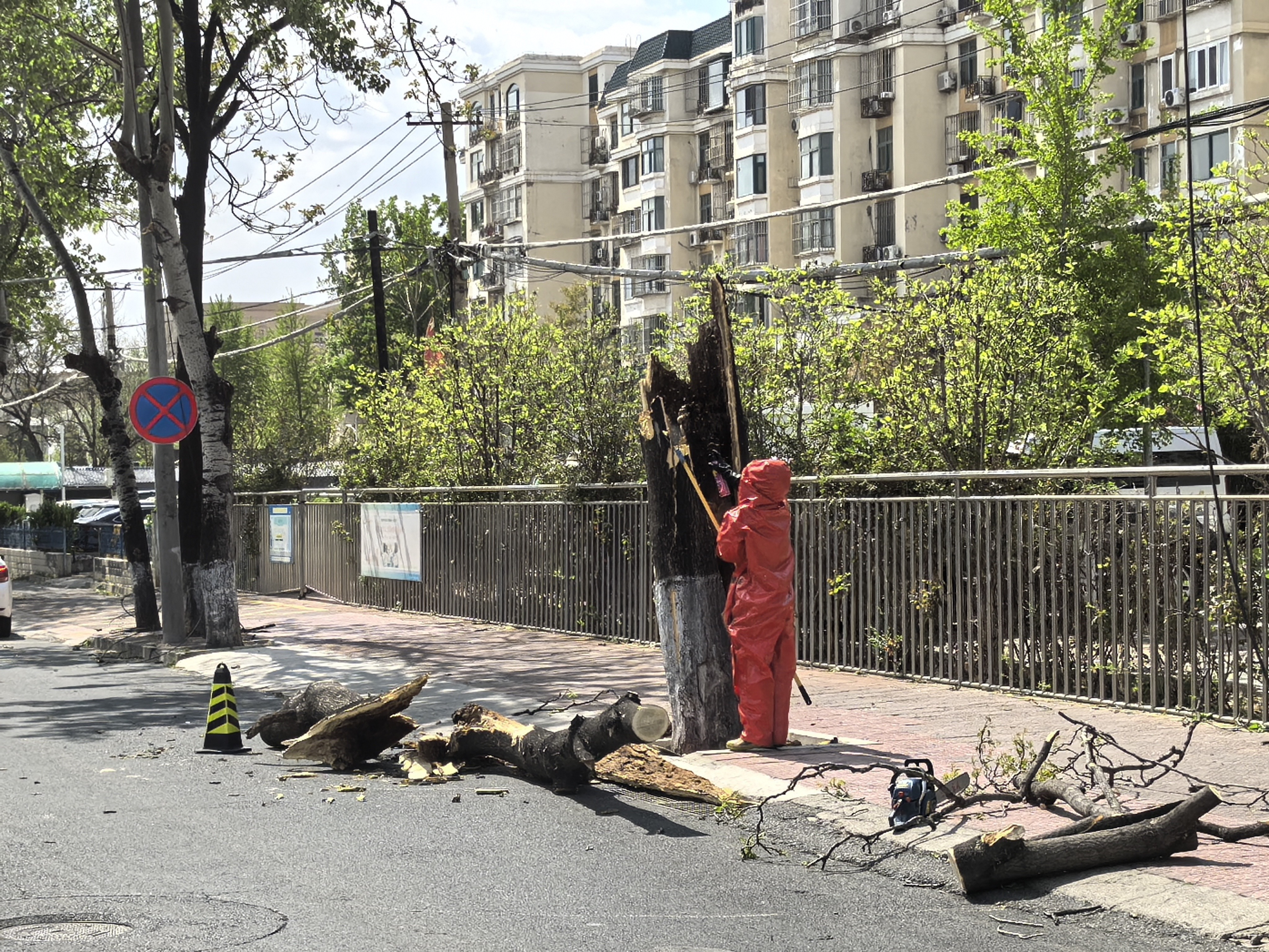 海淀消防全天候应对大风险情多起高空隐患被快速排除 海淀消防全天候应对大风险情多起高空隐患被快速排除