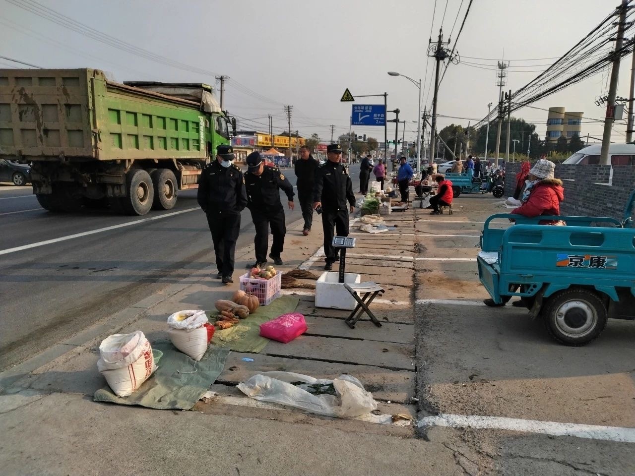 升级便民市场,破解“乱摆卖”顽疾_北京时间