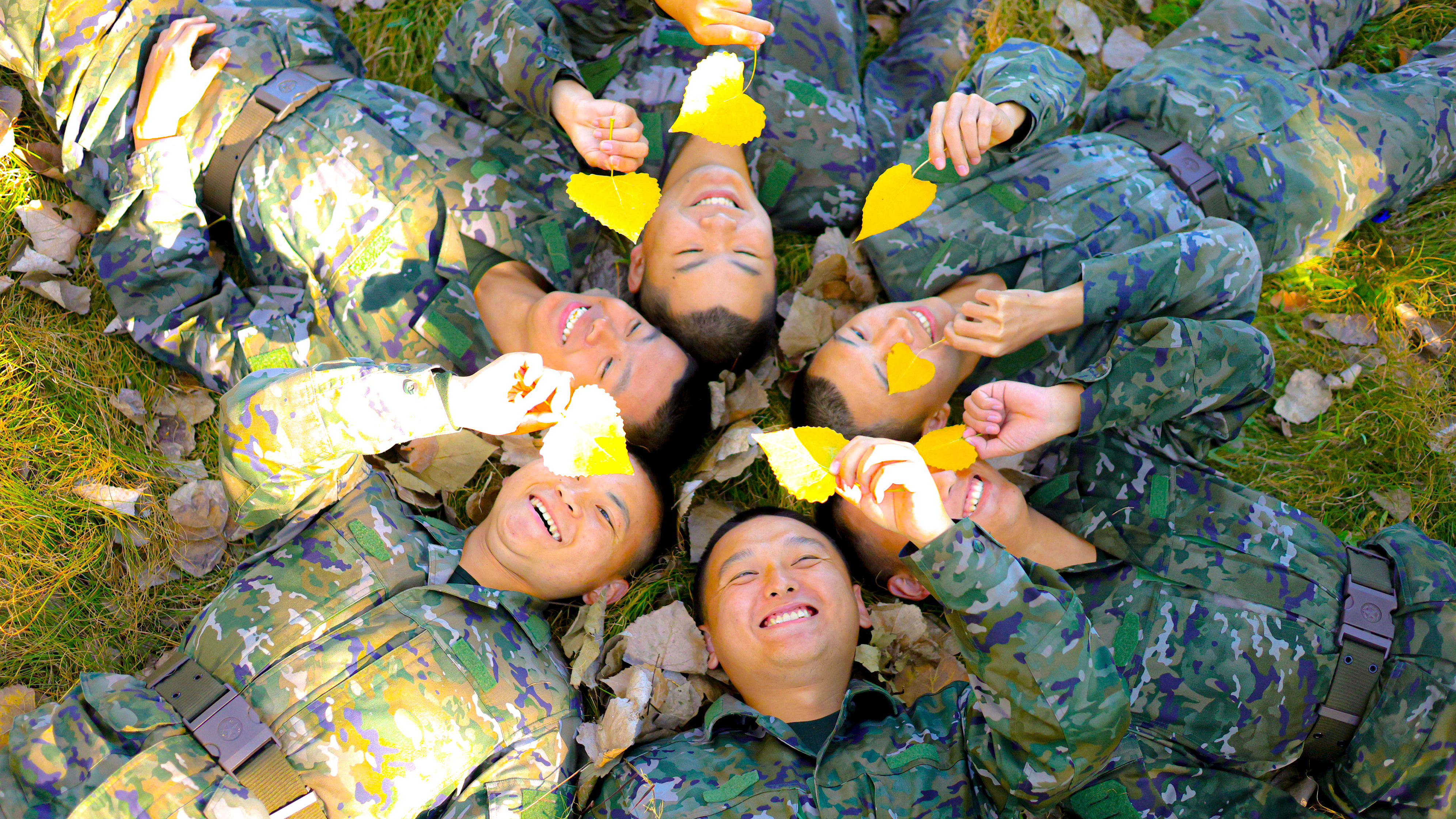 新兵团里的秋,别有一番韵味 新兵团里的秋,别有一番韵味
