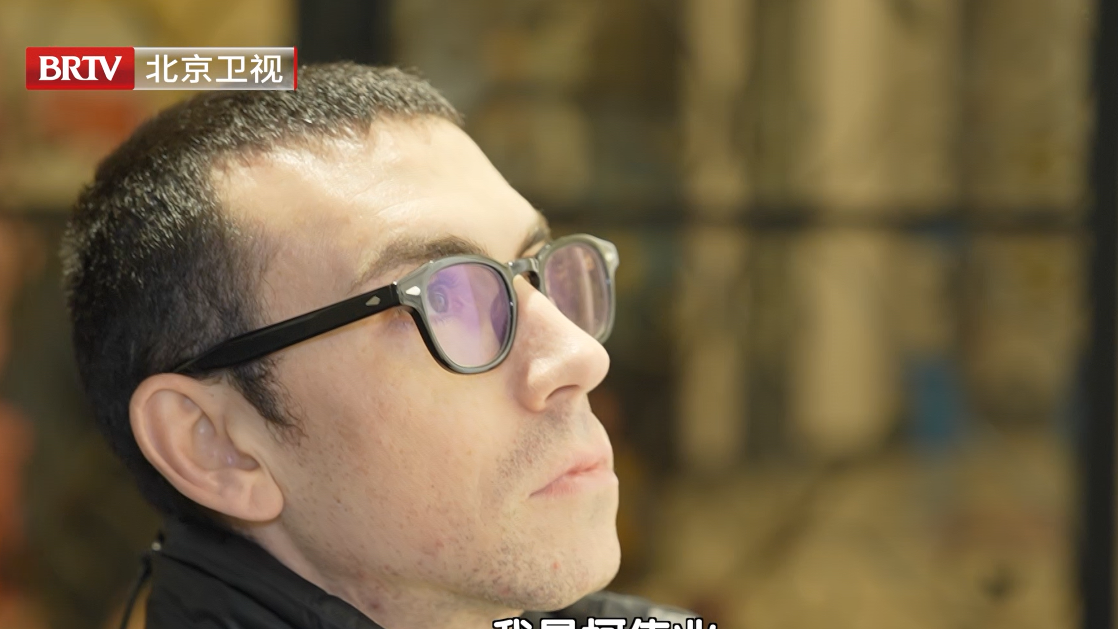 美国艺术家柯伟业携“指墨”画参加北京双年展_北京时间