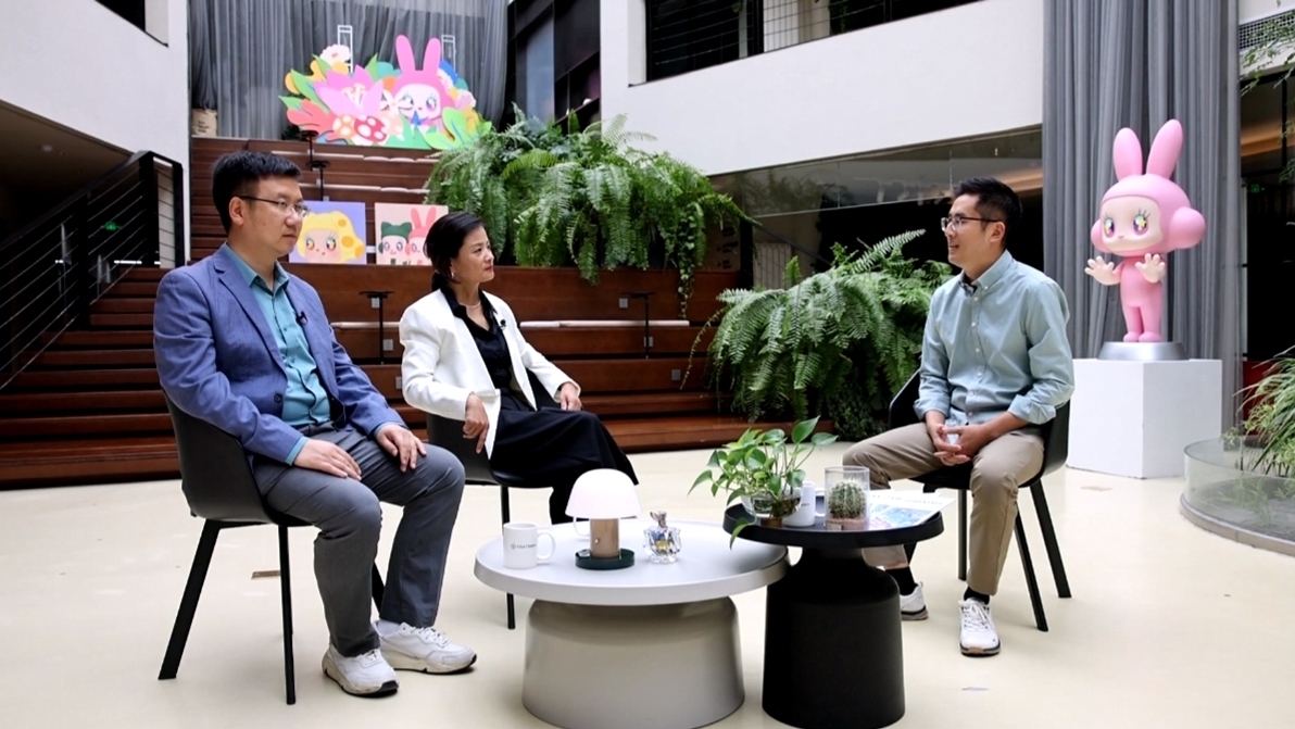 北京新闻主持人专访首创郎园总经理、壹同制作副总裁 北京新闻主持人专访首创郎园总经理、壹同制作副总裁